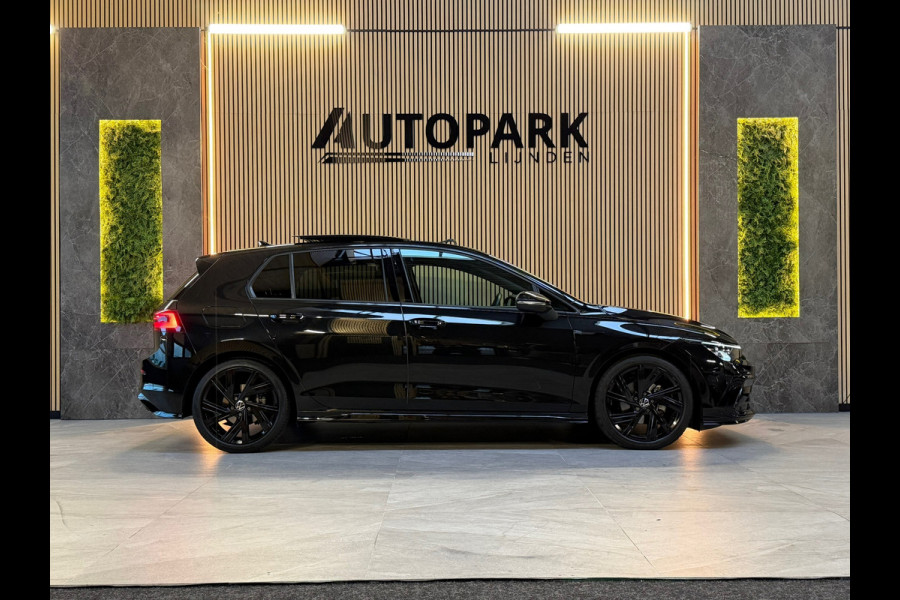 Volkswagen Golf 1.5 eTSI 3X R-Line PANO|HARMAN KARDON|IQ LIGHTS|KEYLESS|DEALER ONDERHOUDEN|NIGHTPAKKET|SFEERVERLICHTING|2024|VOL!