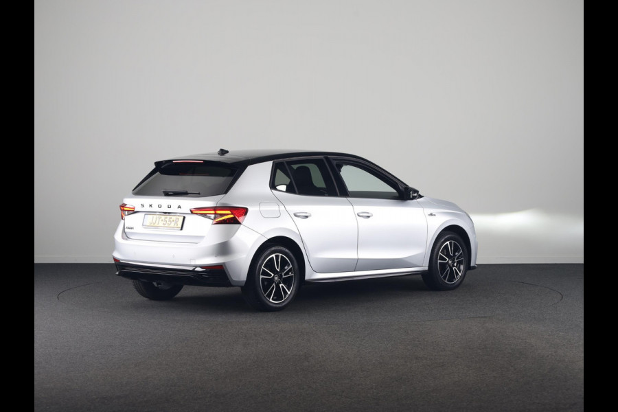 Škoda Fabia 1.0 TSI Monte Carlo 95 pk | Navigatie via App | Parkeersensoren | Achteruitrijcamera | Cruise control | Stoelverwarming | LED koplampen | Keyless | Apple carplay / Android auto |