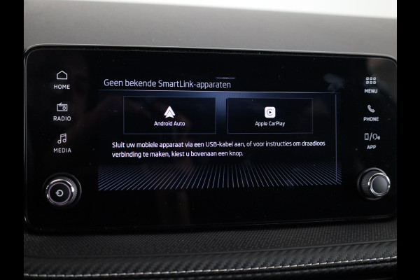 Škoda Fabia 1.0 TSI Monte Carlo 95 pk | Navigatie via App | Parkeersensoren | Achteruitrijcamera | Cruise control | Stoelverwarming | LED koplampen | Keyless | Apple carplay / Android auto |