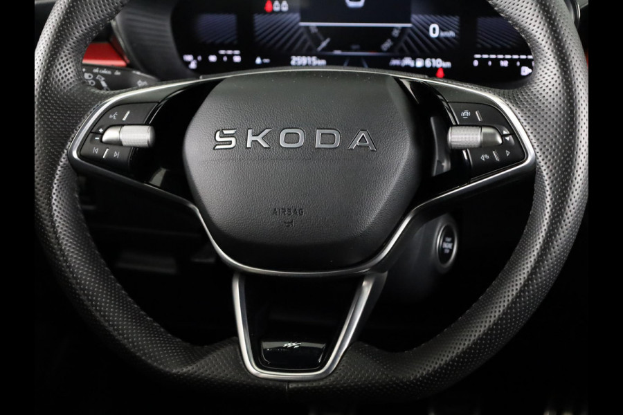 Škoda Fabia 1.0 TSI Monte Carlo 95 pk | Navigatie via App | Parkeersensoren | Achteruitrijcamera | Cruise control | Stoelverwarming | LED koplampen | Keyless | Apple carplay / Android auto |