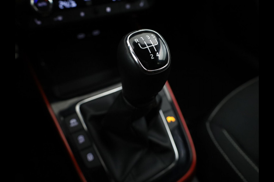 Škoda Fabia 1.0 TSI Monte Carlo 95 pk | Navigatie via App | Parkeersensoren | Achteruitrijcamera | Cruise control | Stoelverwarming | LED koplampen | Keyless | Apple carplay / Android auto |