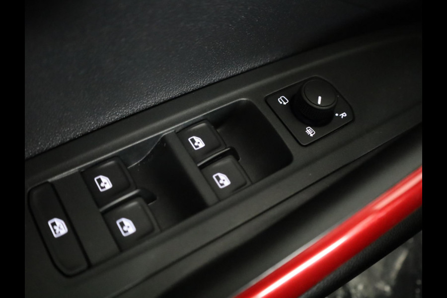 Škoda Fabia 1.0 TSI Monte Carlo 95 pk | Navigatie via App | Parkeersensoren | Achteruitrijcamera | Cruise control | Stoelverwarming | LED koplampen | Keyless | Apple carplay / Android auto |