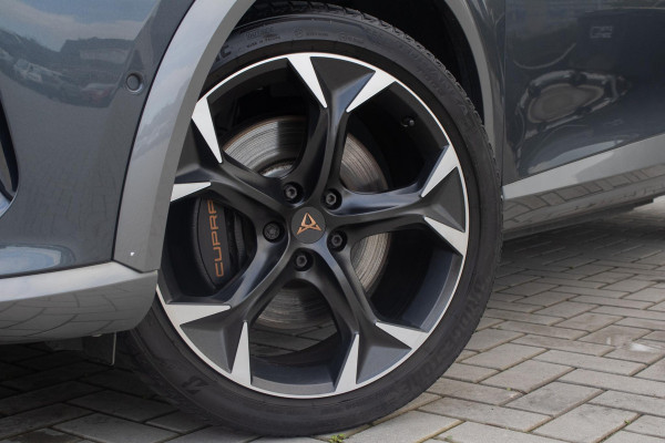 CUPRA Formentor 1.4 e-Hybrid VZ Copper Edition PANO 360 Camera Keyless Stoelverwarming ACC