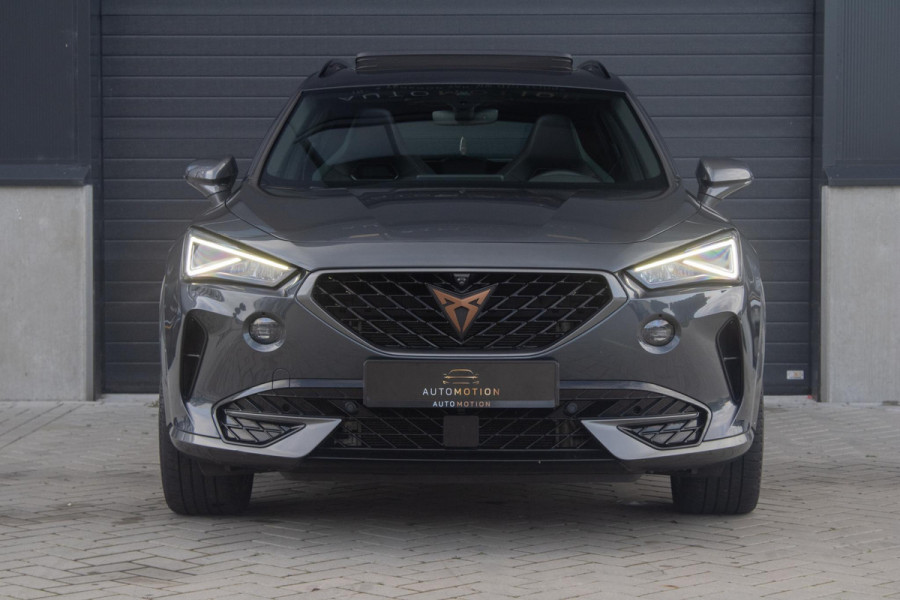 CUPRA Formentor 1.4 e-Hybrid VZ Copper Edition PANO 360 Camera Keyless Stoelverwarming ACC