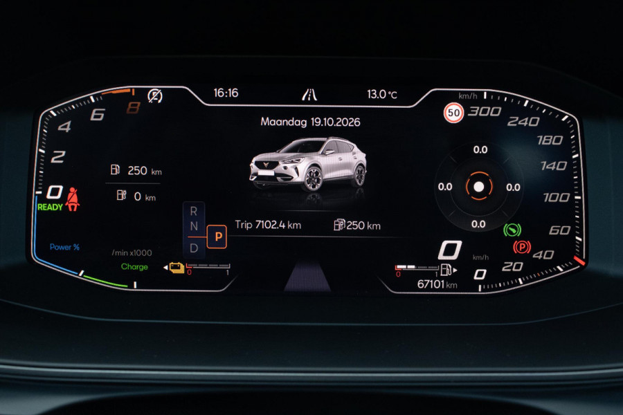 CUPRA Formentor 1.4 e-Hybrid VZ Copper Edition PANO 360 Camera Keyless Stoelverwarming ACC