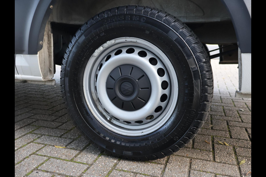Volkswagen Crafter 35 2.0 TDI 177 PK 4MOTION 4X4 AUT. L3H3 + LED | 3500 KG TREKHAAK | CLIMATE | CAMERA | CARPLAY