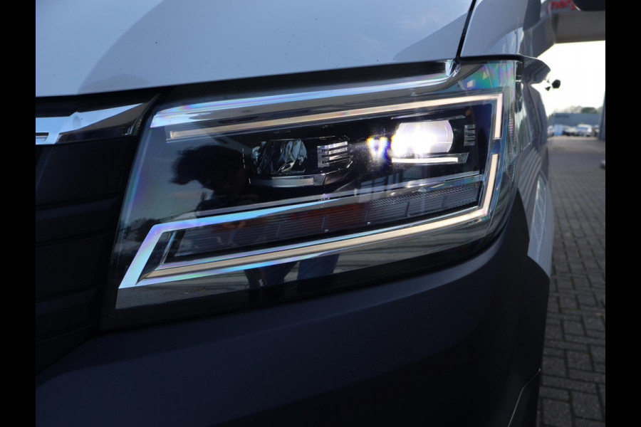 Volkswagen Crafter 35 2.0 TDI 177 PK 4MOTION 4X4 AUT. L3H3 + LED | 3500 KG TREKHAAK | CLIMATE | CAMERA | CARPLAY