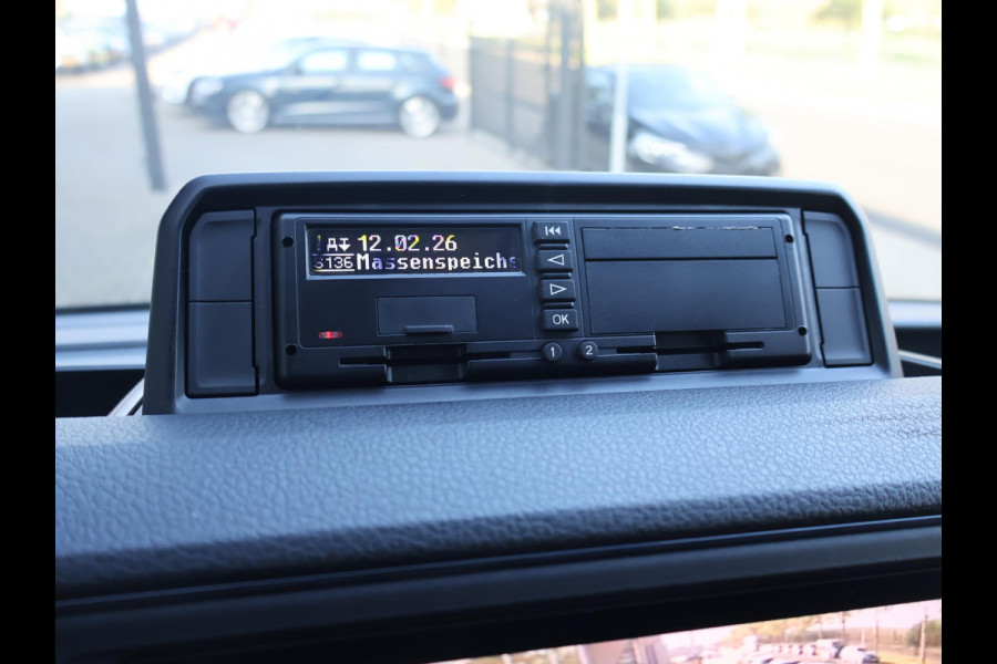Volkswagen Crafter 35 2.0 TDI 177 PK 4MOTION 4X4 AUT. L3H3 + LED | 3500 KG TREKHAAK | CLIMATE | CAMERA | CARPLAY