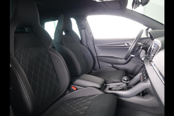 Škoda Karoq 1.5 TSI ACT Sportline Business 150 pk Automaat (DSG) | Verlengde garantie | Navigatie via App | Parkeersensoren | Achteruitrijcamera | Adaptieve cruise control | Stoelverwarming v/a | Verwarmde voorruit |