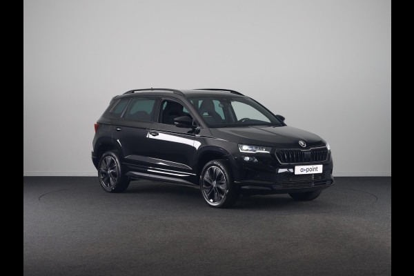 Škoda Karoq 1.5 TSI ACT Sportline Business 150 pk Automaat (DSG) | Verlengde garantie | Navigatie via App | Parkeersensoren | Achteruitrijcamera | Adaptieve cruise control | Stoelverwarming v/a | Verwarmde voorruit |