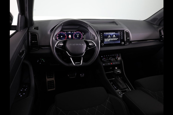 Škoda Karoq 1.5 TSI ACT Sportline Business 150 pk Automaat (DSG) | Verlengde garantie | Navigatie via App | Parkeersensoren | Achteruitrijcamera | Adaptieve cruise control | Stoelverwarming v/a | Verwarmde voorruit |