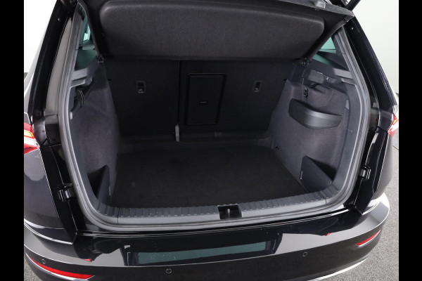 Škoda Karoq 1.5 TSI ACT Sportline Business 150 pk Automaat (DSG) | Verlengde garantie | Navigatie via App | Parkeersensoren | Achteruitrijcamera | Adaptieve cruise control | Stoelverwarming v/a | Verwarmde voorruit |