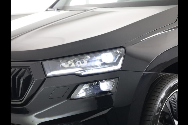 Škoda Karoq 1.5 TSI ACT Sportline Business 150 pk Automaat (DSG) | Verlengde garantie | Navigatie via App | Parkeersensoren | Achteruitrijcamera | Adaptieve cruise control | Stoelverwarming v/a | Verwarmde voorruit |