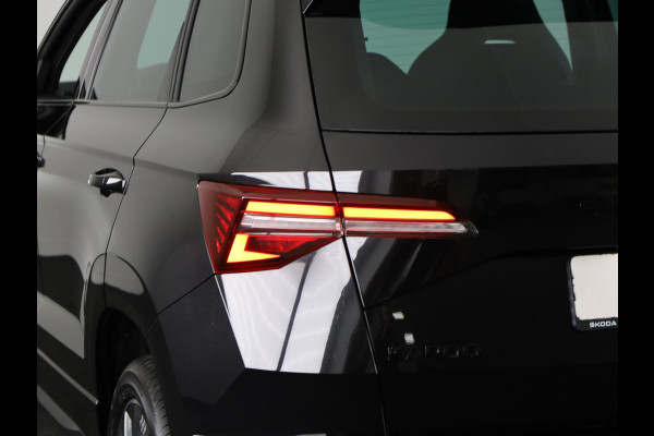 Škoda Karoq 1.5 TSI ACT Sportline Business 150 pk Automaat (DSG) | Verlengde garantie | Navigatie via App | Parkeersensoren | Achteruitrijcamera | Adaptieve cruise control | Stoelverwarming v/a | Verwarmde voorruit |
