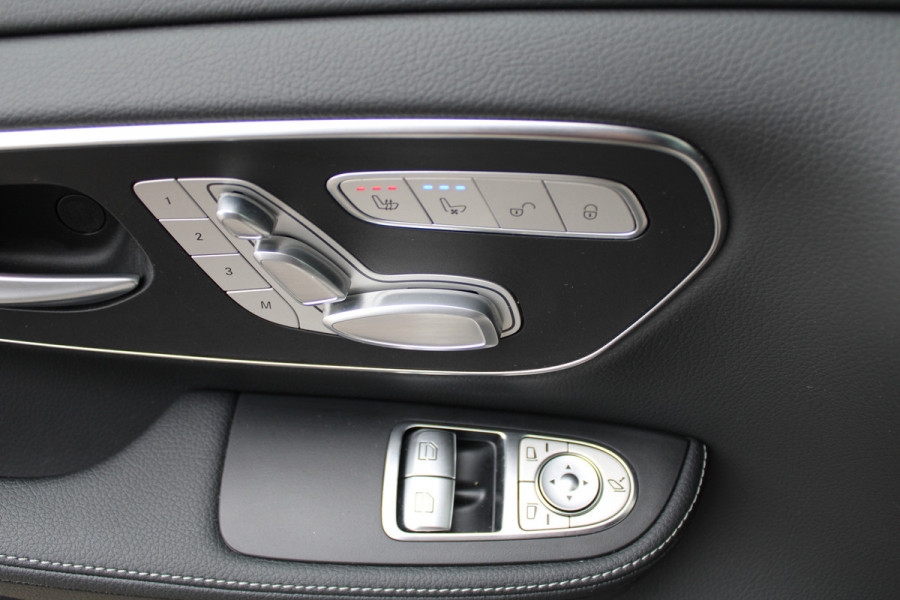 Mercedes-Benz V-Klasse 300d / DC / AMG / 4-Matic / bj2026 / Elec Stoelen / Luchtvering / Burmester / Vol Opties / NIEUWSTAAT