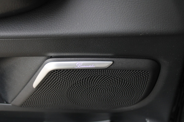Mercedes-Benz V-Klasse 300d / DC / AMG / 4-Matic / bj2026 / Elec Stoelen / Luchtvering / Burmester / Vol Opties / NIEUWSTAAT