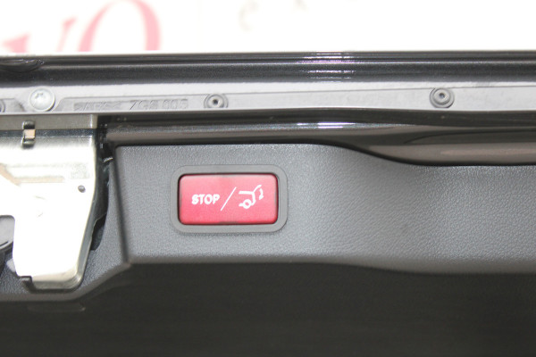 Mercedes-Benz V-Klasse 300d / DC / AMG / 4-Matic / bj2026 / Elec Stoelen / Luchtvering / Burmester / Vol Opties / NIEUWSTAAT