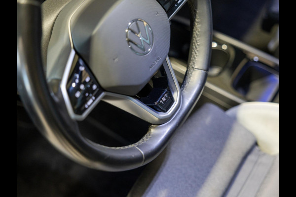 Volkswagen ID.3 First Max 58 kWh SOH 89% / 204pk / Panorama dak / Head-Up display / Stoel en stuur verwarming /