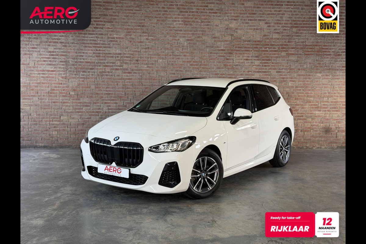 BMW 2 Serie Active Tourer 220i Camera / Navi / CarPlay / DAB