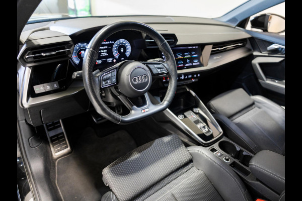 Audi A3 Sportback 30 TFSI S-Line edition / 110pk / NAP / Afgevlakt stuurwiel /