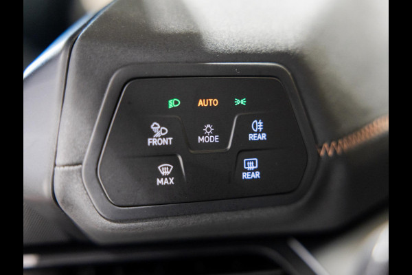 CUPRA Born Copper Edition One 62 kWh SOH 91% / 204pk / Panorama dak / Rondomzicht camera / Elektrische stoelverstelling /