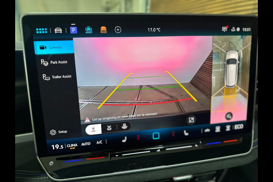 Volkswagen Passat Variant 1.5 eHybrid R-Line Black Edition | Garantie tot 2031 |272PK| Pano | Matrix | HUD | Massage | Trekhaak