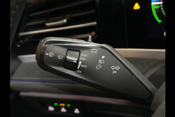 Volkswagen Passat Variant 1.5 eHybrid R-Line Black Edition | Garantie tot 2031 |272PK| Pano | Matrix | HUD | Massage | Trekhaak