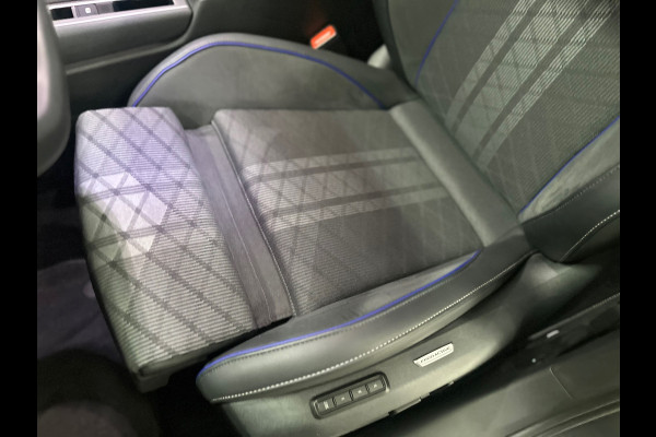 Volkswagen Passat Variant 1.5 eHybrid R-Line Black Edition | Garantie tot 2031 |272PK| Pano | Matrix | HUD | Massage | Trekhaak