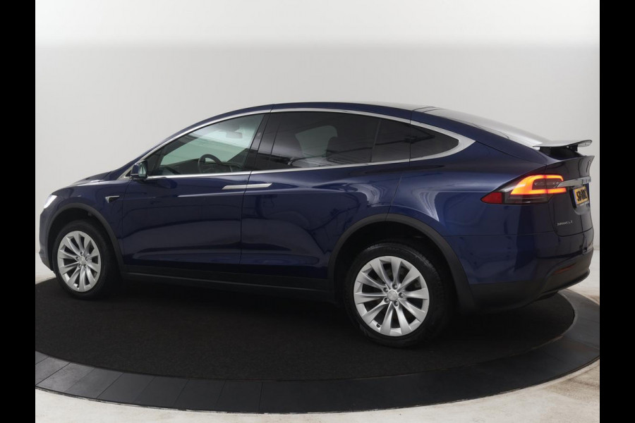 Tesla Model X 75D Base | SOH 88,4% | Leder | Memory | Cruise Control | Stuur/stoel verwarming | Camera | Park assist | Sfeerverlichting | Climate control