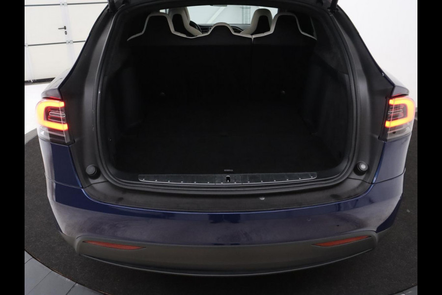 Tesla Model X 75D Base | SOH 88,4% | Leder | Memory | Cruise Control | Stuur/stoel verwarming | Camera | Park assist | Sfeerverlichting | Climate control