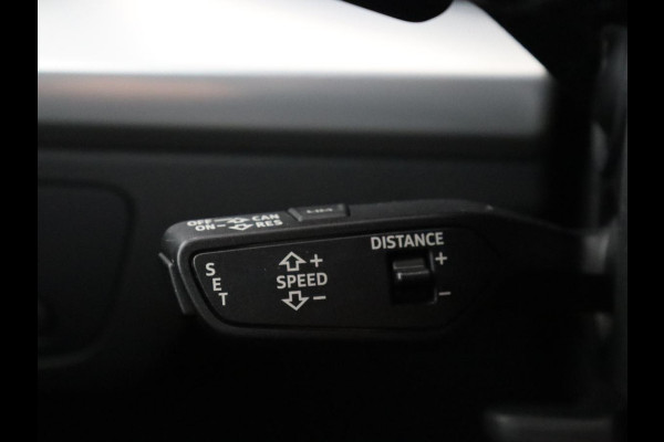 Audi Q5 50 TFSI e quattro S edition | SOH 85,5% | Panoramadak | Half leder | Stoelverwarming | Adaptive cruise | Dodehoek detectie | Camera | Park assist | Navigatie | Bluetooth | Climate control