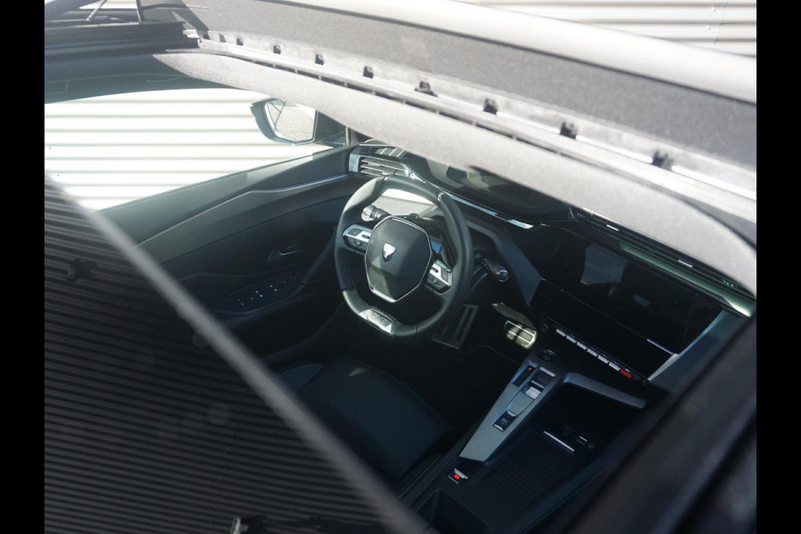 Peugeot e-408 GT Avantage 58 kWh Panoramadak SoH 99%