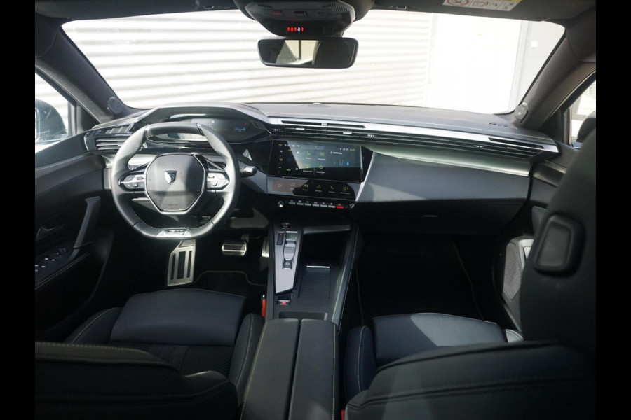 Peugeot e-408 GT Avantage 58 kWh Panoramadak SoH 99%