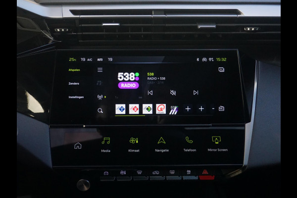 Peugeot e-408 GT Avantage 58 kWh Panoramadak SoH 99%