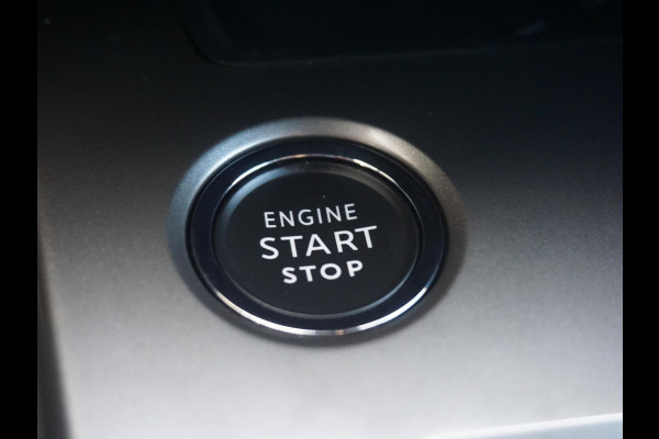 Peugeot e-408 GT Avantage 58 kWh Panoramadak SoH 99%