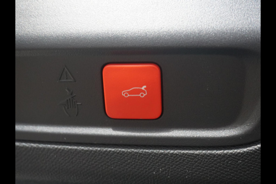 Peugeot e-408 GT Avantage 58 kWh Panoramadak SoH 99%