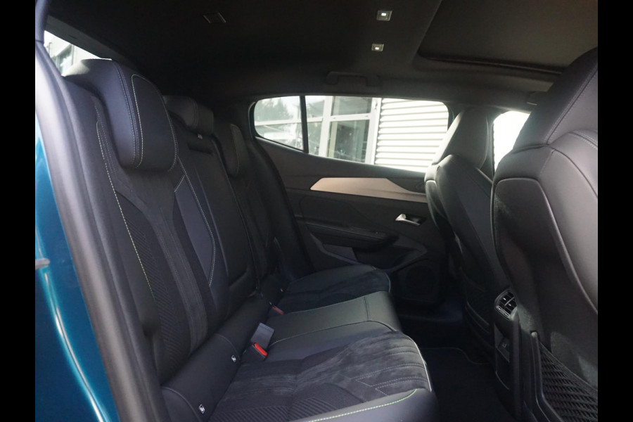 Peugeot e-408 GT Avantage 58 kWh Panoramadak SoH 99%