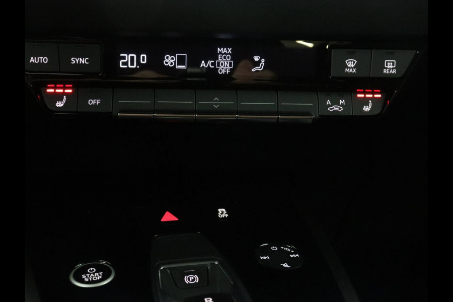 Audi Q4 e-tron 40 Launch edition Advanced 77 kWh | SOH 89,7% | Cruise control | Stoelverwarming | Park assist | Navigatie | Carplay |Climate control