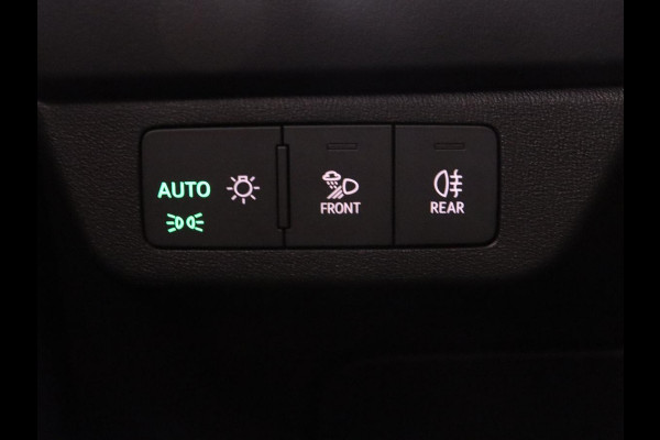 Audi Q4 e-tron 40 Launch edition Advanced 77 kWh | SOH 89,7% | Cruise control | Stoelverwarming | Park assist | Navigatie | Carplay |Climate control
