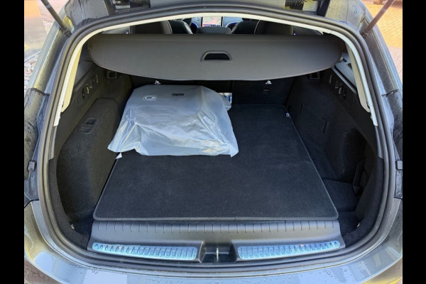 Mercedes-Benz C-Klasse Estate 300e T AVANTGARDE ** LED, PANO, TREKH, MEMORY, BURMESTER, WINTER, 18-inch LMV ** Ex MB-AG - UNFALLFREI ** ** INFORMEER OOK NAAR ONZE AANTREKKELIJKE FINANCIAL-LEASE TARIEVEN **