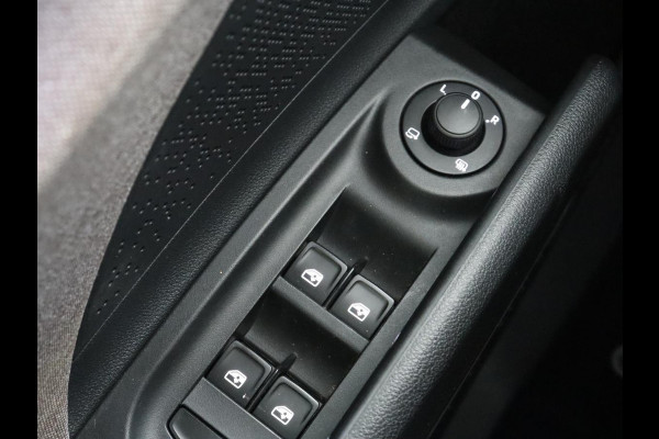 Škoda Enyaq iV 60 | SOH 91,8% | Cruise control | Stuur/stoel verwarming | Camera | Park assist | Sfeerverlichting | Climate control | Carplay