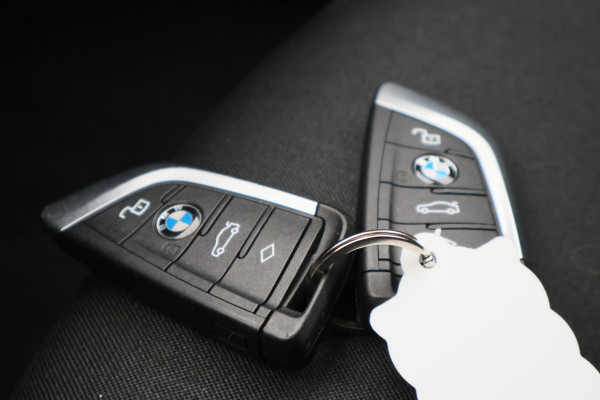 BMW 1-serie 118i Eerste Eigenaar, Virtual Cockpit, Cruise, Apple Carplay, Rijstrooksensor, PDC, 16''