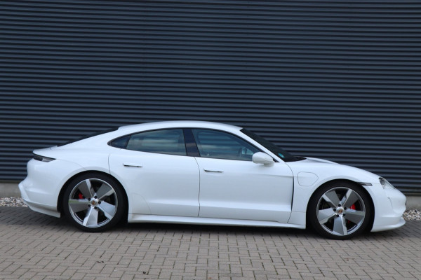 Porsche Taycan 4S Performance 84 kWh