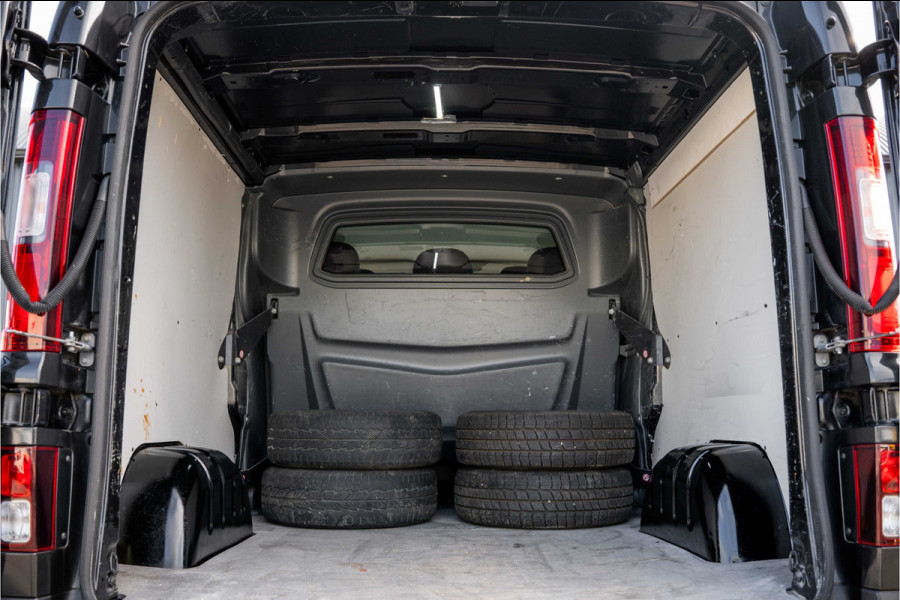 Fiat Talento 1.6 D L2H1 | 145 PK | DC 5-Zits | Leder | Schuifdeur L+R | Camera | Cruise | Climatronic | Trekhaak