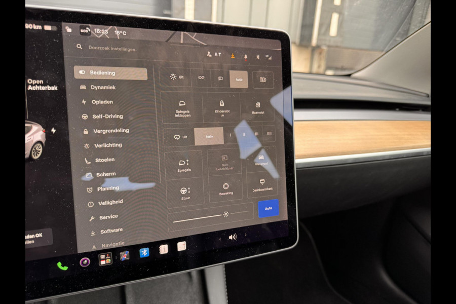 Tesla Model 3 Long Range AWD 75 kWh | SOH: 90,4% | Full Self-Driving Capability Pack | V+A stoel & stuur verwarming |