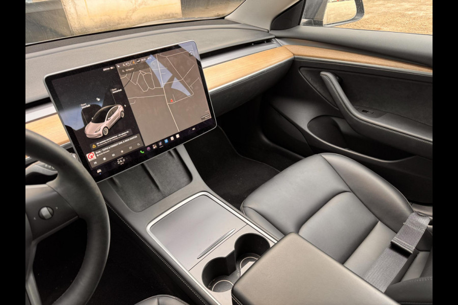Tesla Model 3 Long Range AWD 75 kWh | SOH: 90,4% | Full Self-Driving Capability Pack | V+A stoel & stuur verwarming |