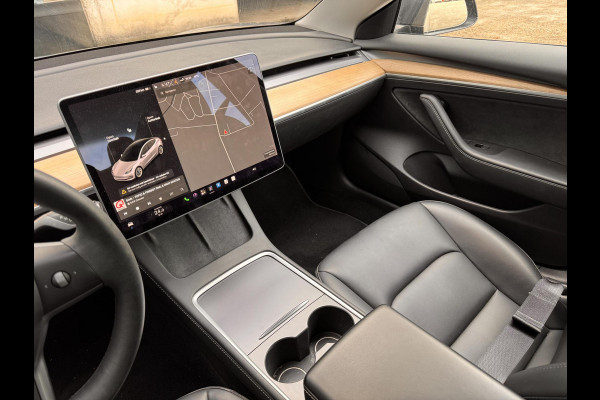 Tesla Model 3 Long Range AWD 75 kWh | SOH: 90,4% | Full Self-Driving Capability Pack | V+A stoel & stuur verwarming |