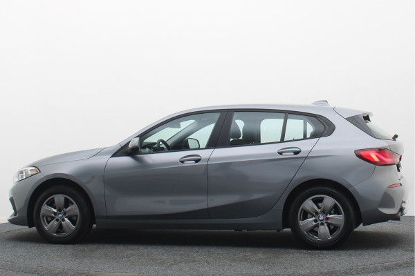 BMW 1-serie 118i Eerste Eigenaar, Virtual Cockpit, Cruise, Apple Carplay, Rijstrooksensor, PDC, 16''