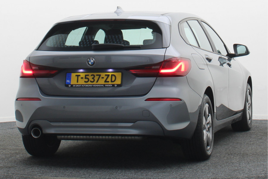 BMW 1-serie 118i Eerste Eigenaar, Virtual Cockpit, Cruise, Apple Carplay, Rijstrooksensor, PDC, 16''
