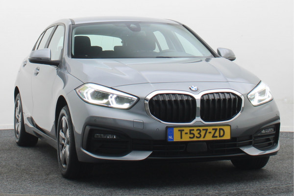 BMW 1-serie 118i Eerste Eigenaar, Virtual Cockpit, Cruise, Apple Carplay, Rijstrooksensor, PDC, 16''